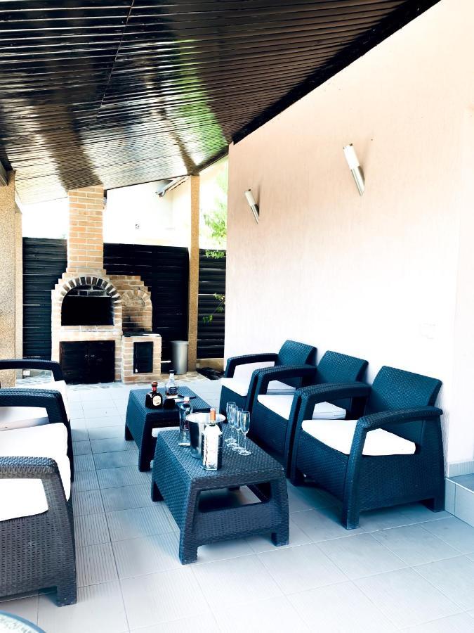 Luxury 3 Bedroom Pool Villa Gulia 外观 照片
